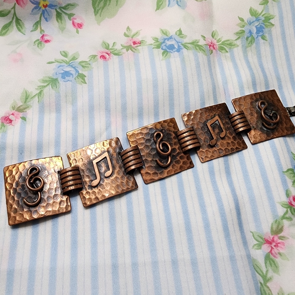 For @decide2organize 1950's Morley-Crimi Copper Music Note Bracelet